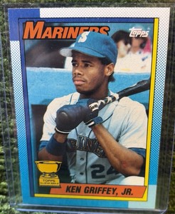 Ken Griffey Jr. Rookie Cup 1990 Topps #336 -Bloody Scar