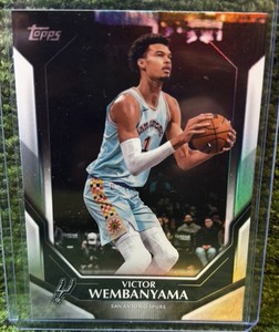 Victor Wembanyama 2025-26 Topps Collector Kit NBA-7 San Antonio Spurs