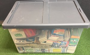 HUGE Bin of Unlooked through Baseball 80's 90's !  For Pick-Up Only