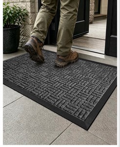 Front Door Mat Outdoor Entrance, 29.5 x 17 Heavy Duty Welcome Mat for Outdoor and Indoor, Waterproof Dirt Trapper Doormat, Super Absorbent Indoor Entryway Rug for Patio & Porch - Gray