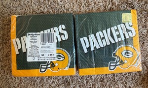 2 packs - 36CT each - 2ply Greenbay Packers Napkins