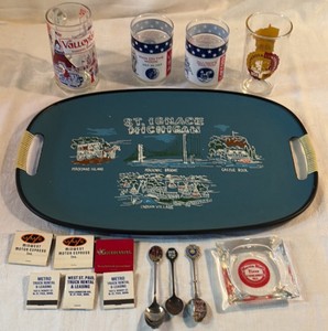 Lot of Vintage Souvenirs