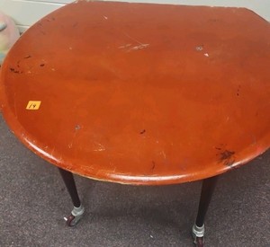 Desk on wheels