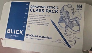 class pack of drawing pencils