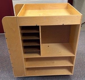 Multi display rolling cabinet