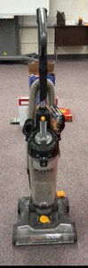 Eureka Power Speed vacuum