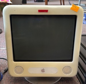 Apple monitor