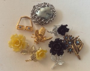 Eclectic mix of vintage costume, jewelry featuring several fun novelty themes