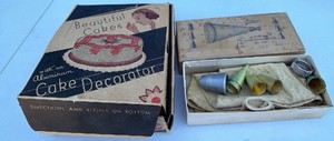 Vintage Cake Decorator Lot - EASY-MAID Set & Aluminum Cookie Press