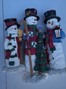 Charming Christmas Snowman Trio Figurine