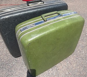 Vintage Samsonite Hard-Shell Suitcases  Set of 2