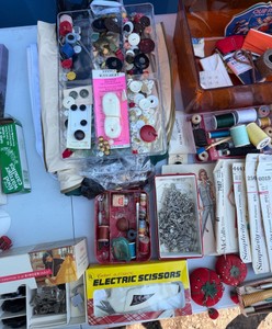 Large Vintage Sewing Notions Lot  Thread, Patterns, Scissors, Needles, Buttons & Storage Case
