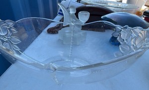 4 vintage glass pieces