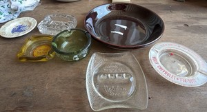 Vintage Advertising Ashtray Lot  Merit Chevrolet, Dennys, Holiday Inn & Assorted Glass