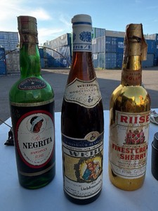 3 Vintage 1 Sealed Liquor & Wine Bottles  Negrita Rum, Weber 1978 & Rose Sherry