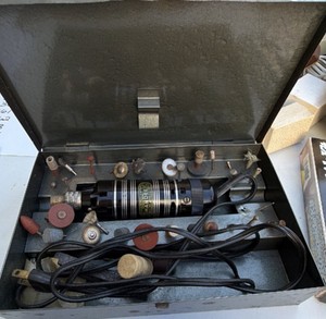 vintage Chicago Wheel & Manufacturing Co. Handee Grinder rotary tool kit
