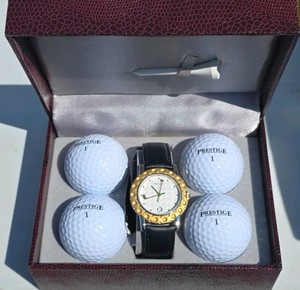 Vintage Golf-Themed Quartz Watch Gift Set with Prestige Golf Balls & Case