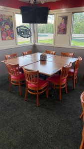 4 Tables 8 Chairs