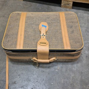 fifth Avenue suitcase set