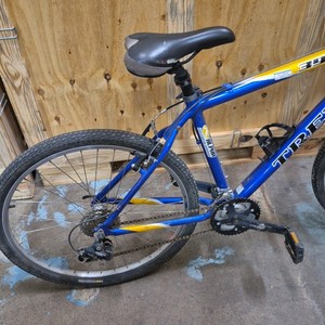 trek bicycle