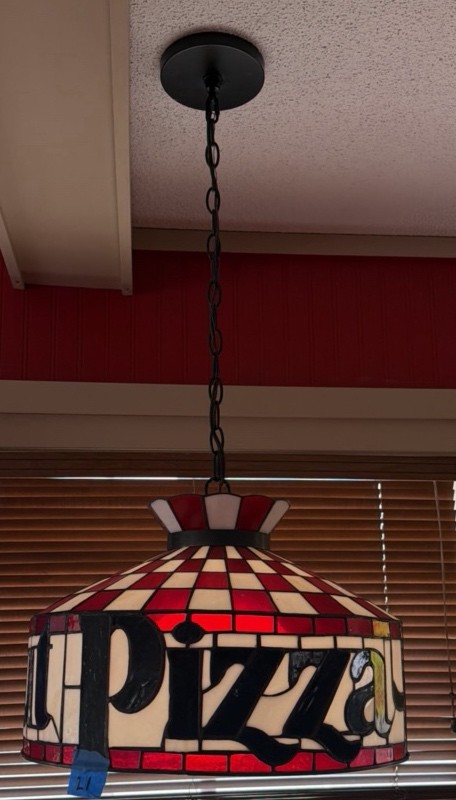 Pizza Hut hanging light fixture for Sale in Park Rapids, MN