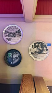 (3) Commemorative Pizza Hut Pizza Pans