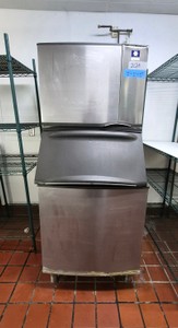Manitowoc Ice Maker and Ice Hopper
