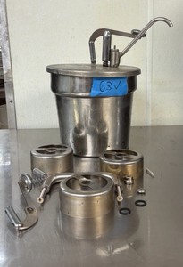 Sauce Dispenser