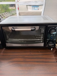 Hamilton Beach Toaster Oven.