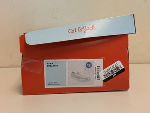 CAT & JACK KIDS YANA SNEAKERS SIZE 12 WHITE