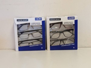 (2) NEW FOSTER GRANT 2.50 READING GLASSES 3PK