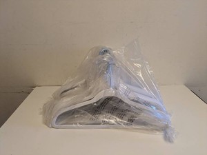 NONSLIP HANGERS WHITE 50PK