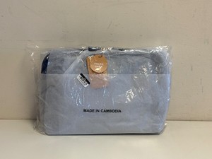 NEW SONIA KASHUK FOLDABLE MAKE-UP BAG