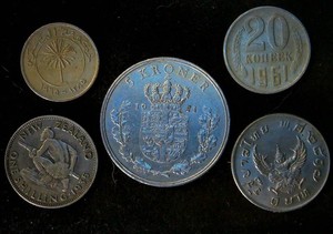 Key Date 1935 Silver New Zealand Shilling  (4) Tougher World Coins