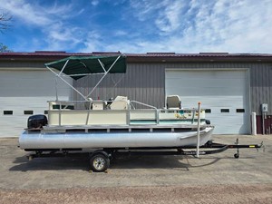 1998 Sun Cruiser Pontoon Malibu 181