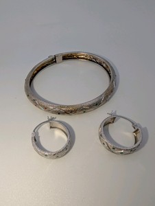 Vintage Avon set, 925 sterling silver bangle and matching hoop earrings