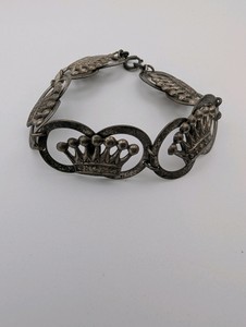 Vintage Sterling Silver bracelet, crown