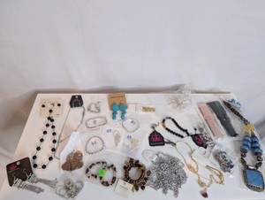 New Fashion Jewelry Lot #4, Reseller Lot