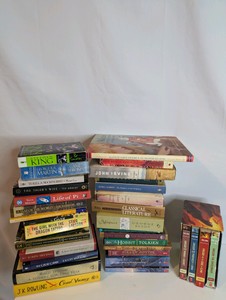 Huge fiction book lotThe Hobbit, Harry Potter, Giver, Pet Sematary