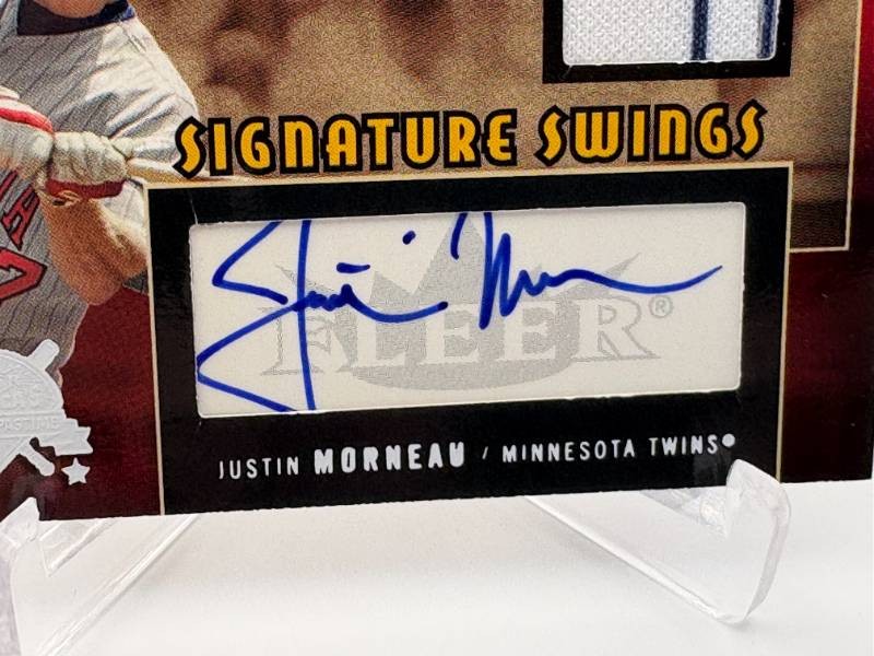 2005 Fleer National Pastime Justin Morneau Autograph Card Serial