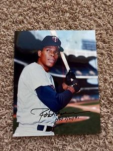 Rod Carew Autographed 8x10 Picture, Vintage, Great Condition Autograph, Picture looks great