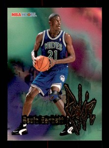 1995-96 SkyBox Kevin Garnett Rookie Card