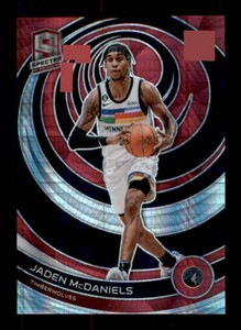 2022-23 Panini Spectra - Jaden McDaniels #118 Asia Prizm