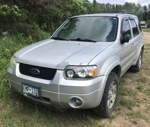 2005 Ford Escape LTD