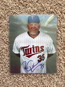 Ron Gardenhire Autographed 8x10 Picture Minnesota Twins Coach and Former MLB Player