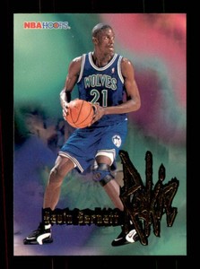 1995-96 SkyBox Kevin Garnett Rookie Card