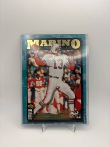 1995 Upper Deck Collectors Choice - Marino Chronicles Dan Marino #DM 1