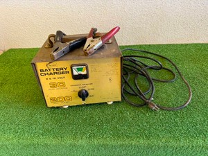 Sears 200 Amp Boost 6 & 12 Volt Battery Charger