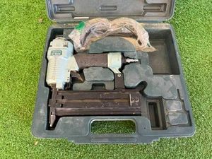 Hitachi NT50AE 2 Brad Nailer
