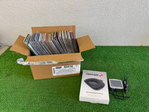 CDs & TomTom